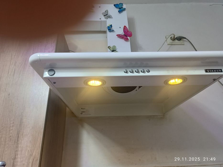 Вытяжка для газ плиты