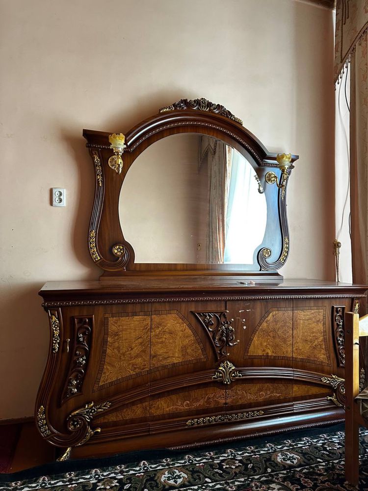 Mebel atenka kamod