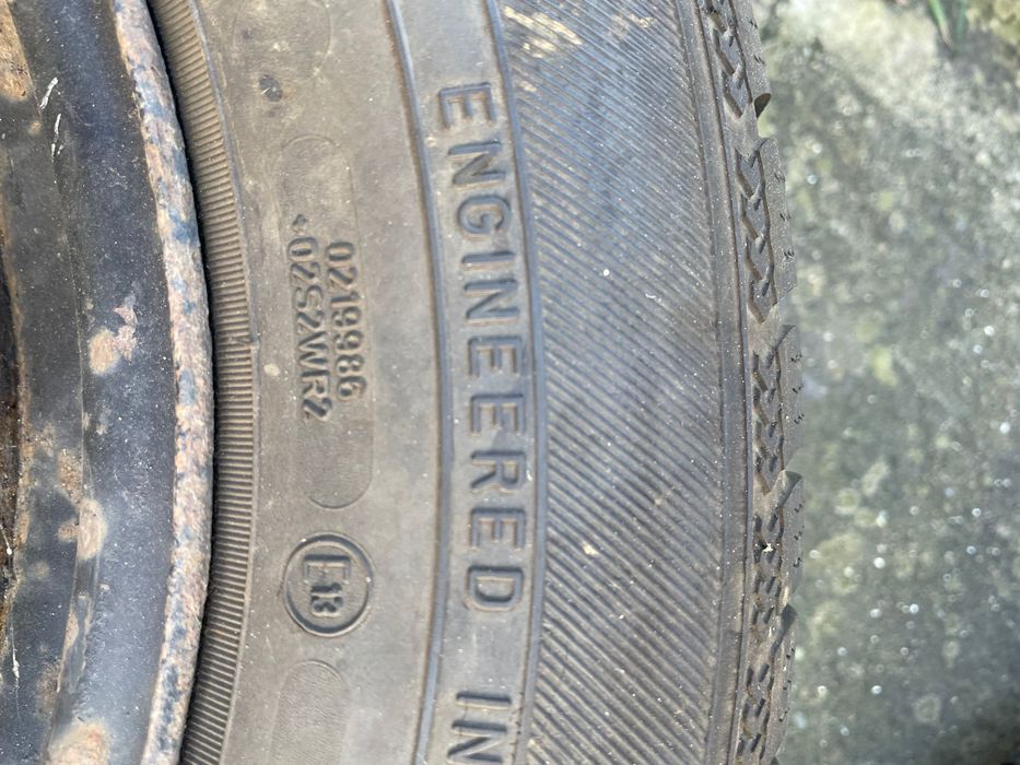 Set jante+anvelope de iarna