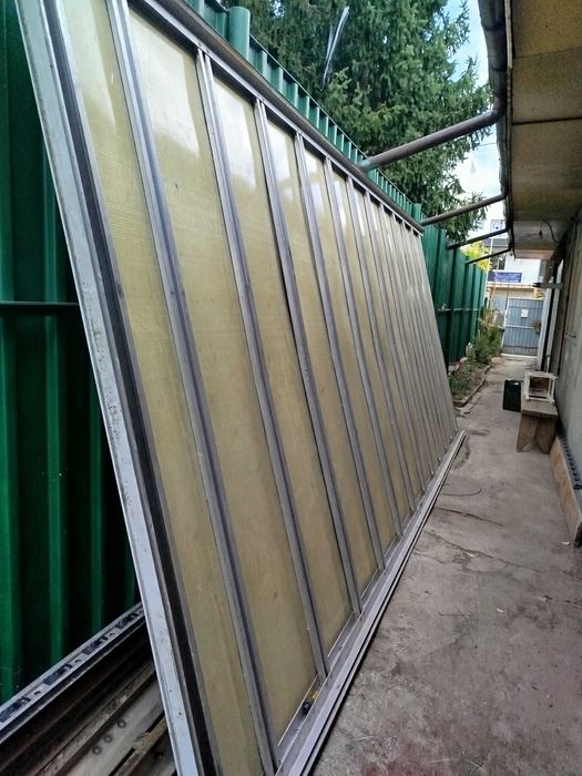 Vand plafon fibra de sticla cu structura de aluminiu Kogel dubă/cub
