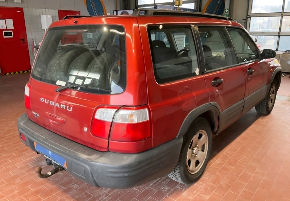 Subaru Forester 2.0 Benzina 4×4 125 cp Automat/Clima / PRET FIX!