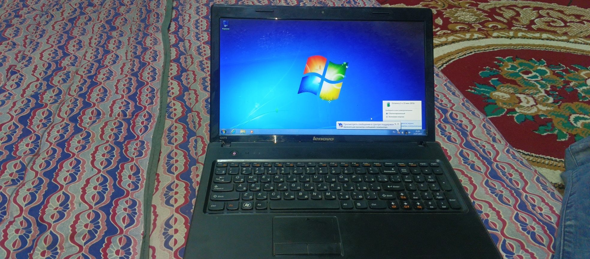 Lenovo noutbuk sotiladi