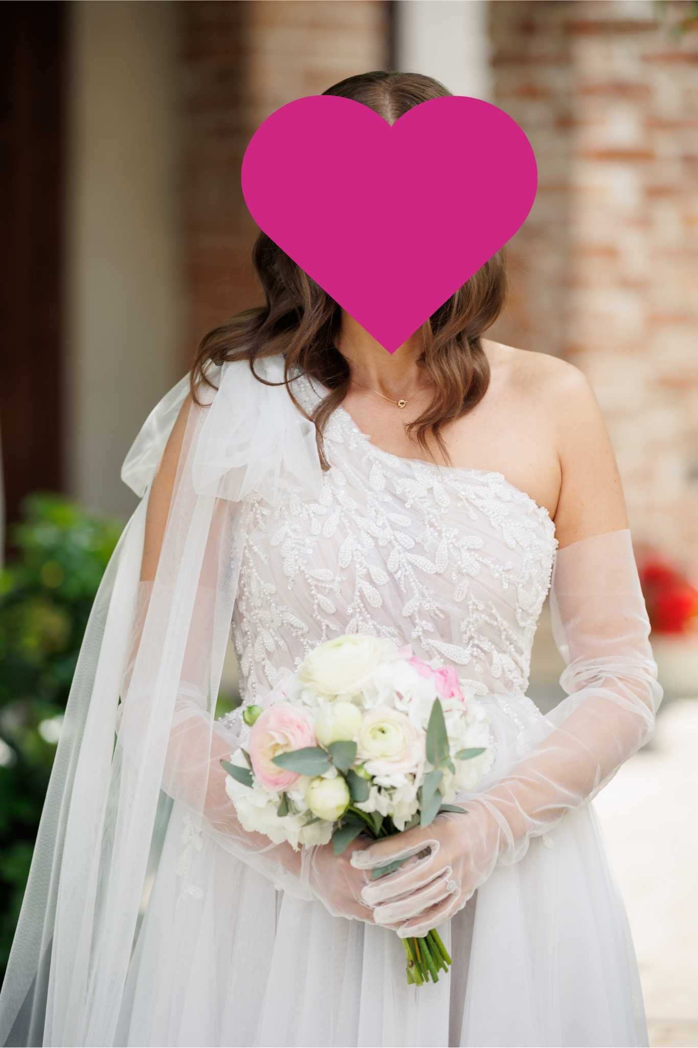 rochie mireasa Oana Lupas, Cluj, 3900 lei, marime S/M