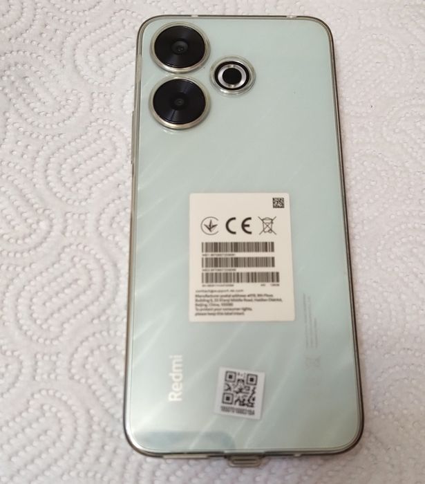 Продавам смартфон Redmi 13 Xiaomi HyperOS