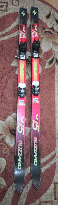 Schiuri 150cm. Sunt in stare buna