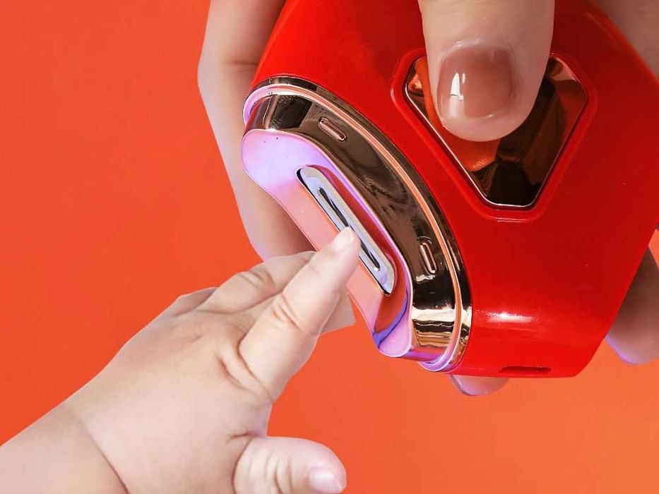 Aparat electric de tuns unghii reincarcabil USB taiere pilire automata