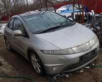 Dezmembrez piese Honda civic