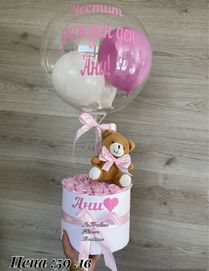 Балон с надпис/послание в кутия с рози