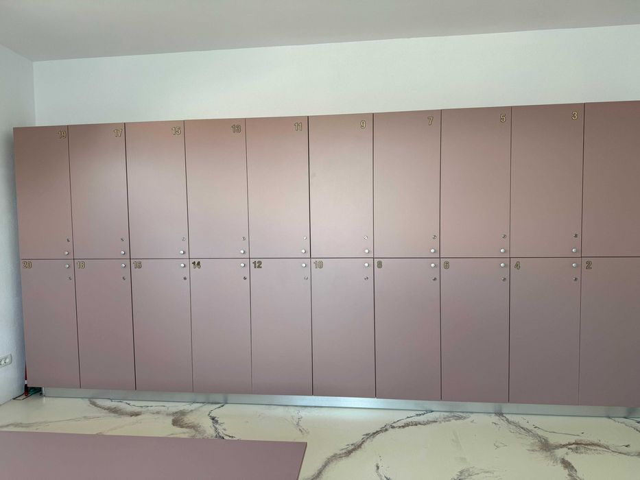 Vestiare barbati si femei