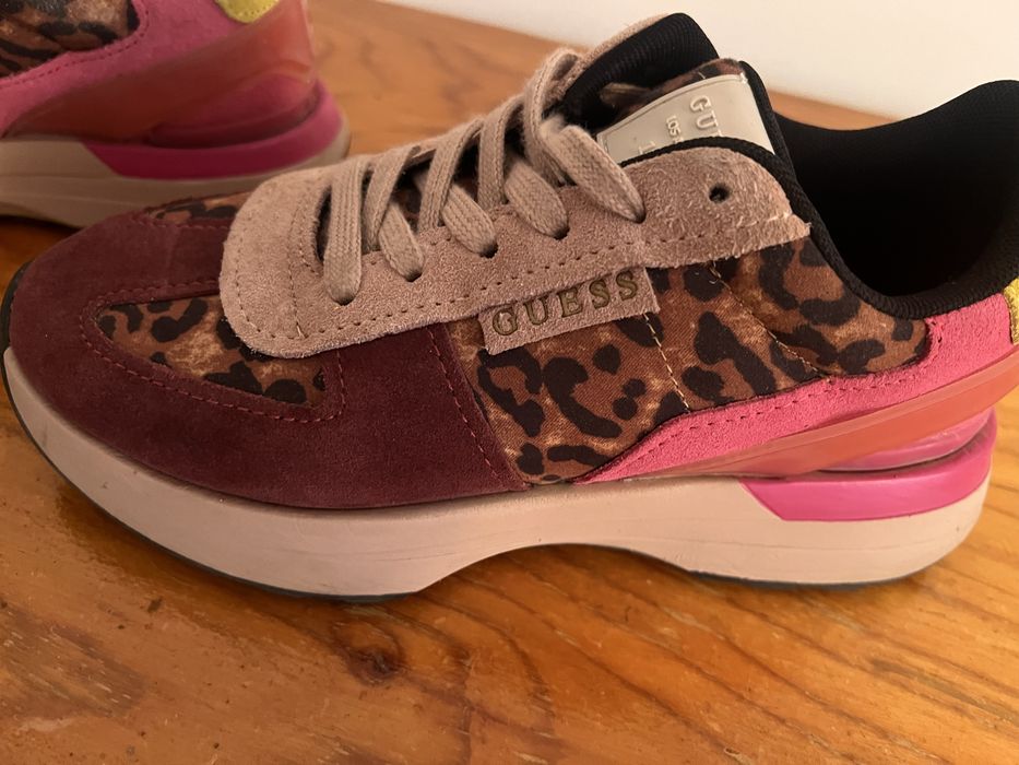 Дамски маратонки Guess