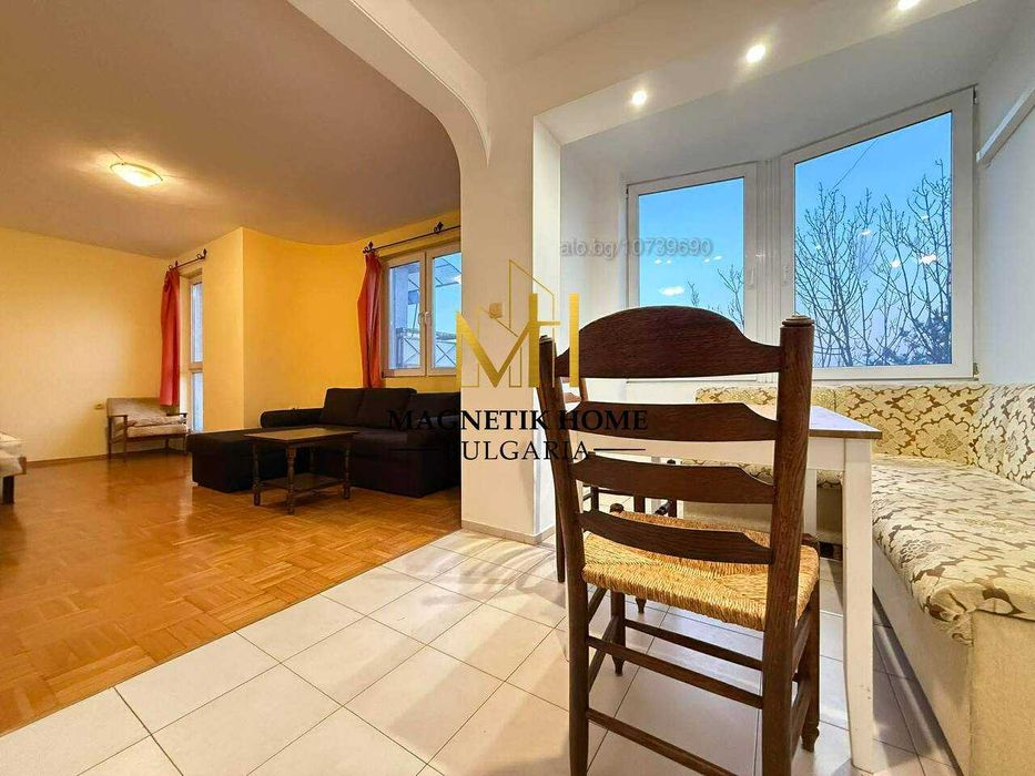 Приветлив двустаен апартамент до Руската гимназия в ж.к. Лазур