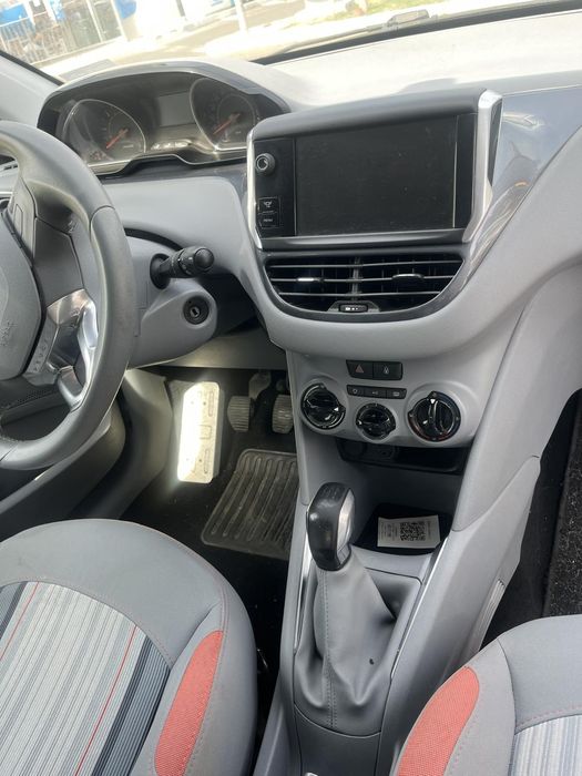 peugeot 208 1 4hdi