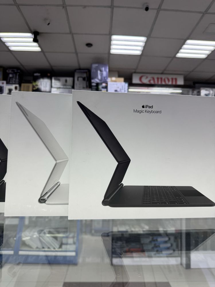 Magic keyboard 12.9 inch