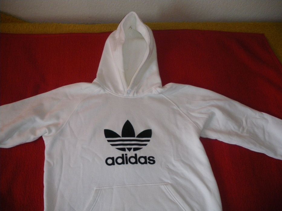 Оригинален суичър Адидас, нов