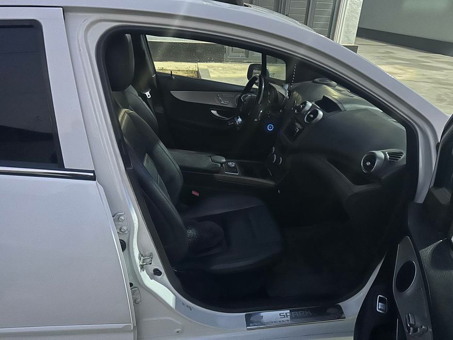 Spark 2011 yil navarot