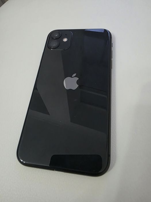 Iphone 11 128gb в отличном состоянии