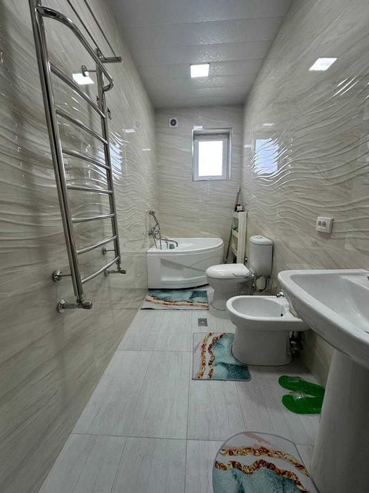 Катта кани 6 сотих, 9 хона янги ховли арзон нархда