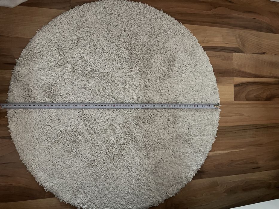 Кръгли килими с диаметър 71см
