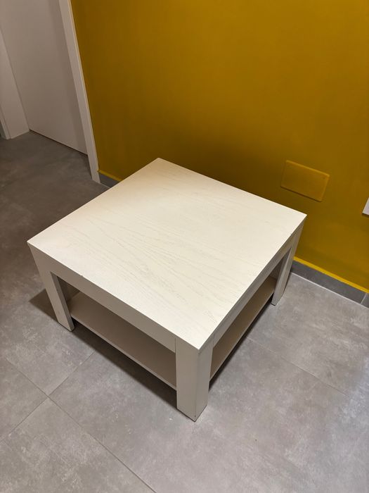 Masa alba lemn, masa de cafea alba