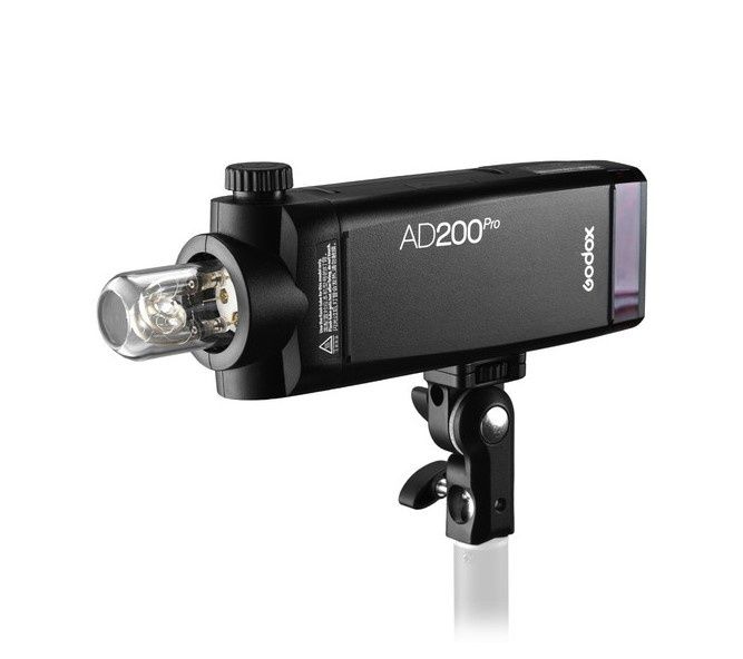 Вспышка Godox AD200 pro
