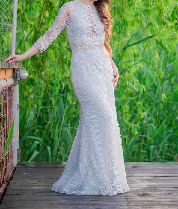Vand rochie mireasa tip sirena