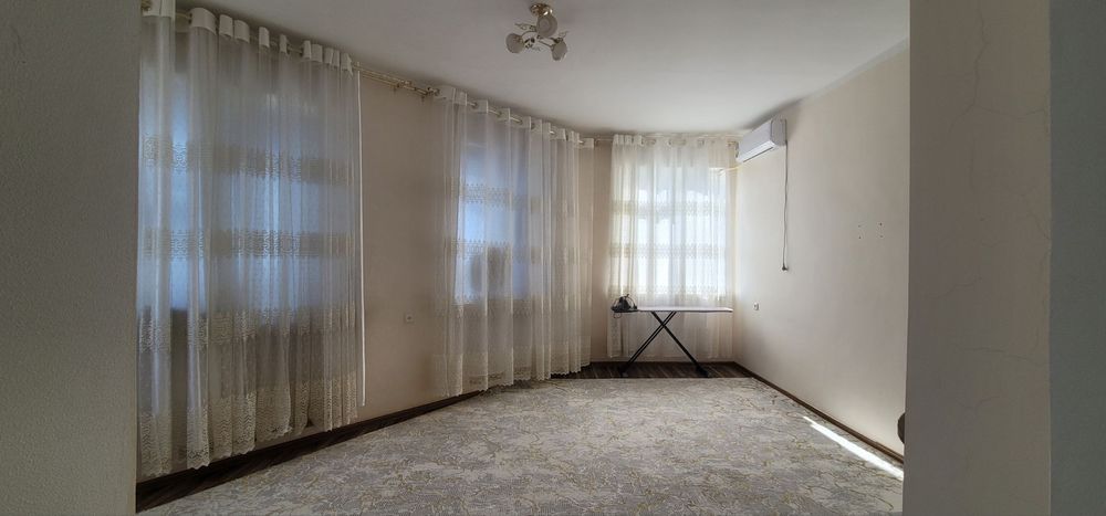 Сергели 6 а.  1 комнатная 44 м2.  С ремонтом