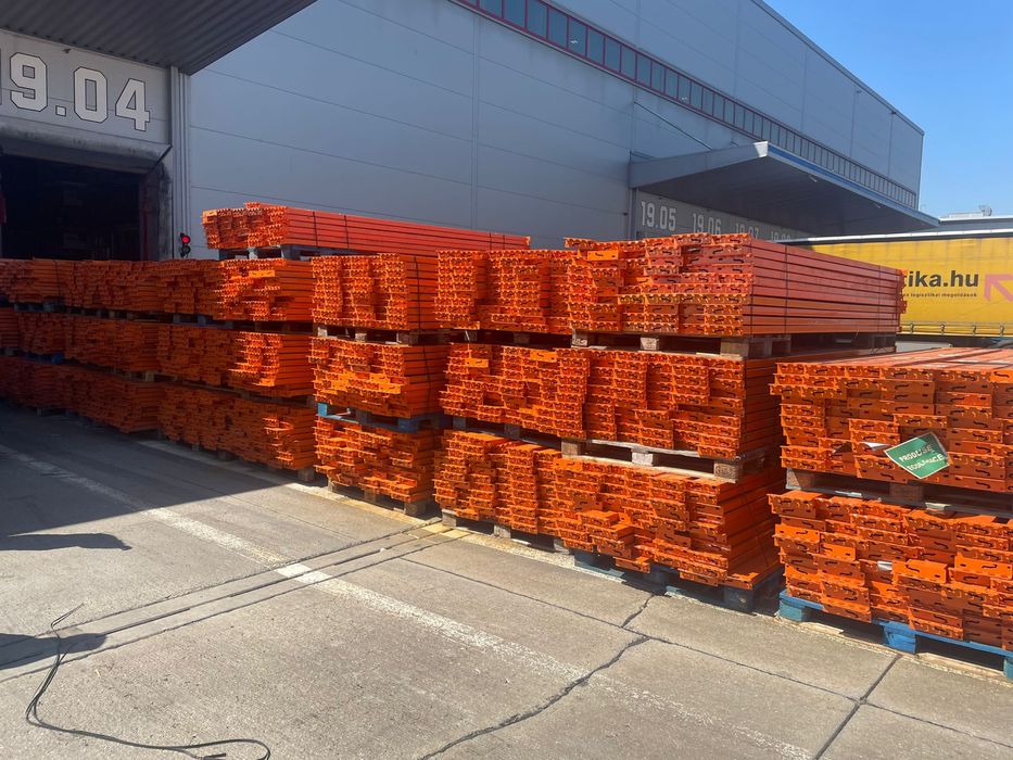 Rafturi metalice pentru paleti