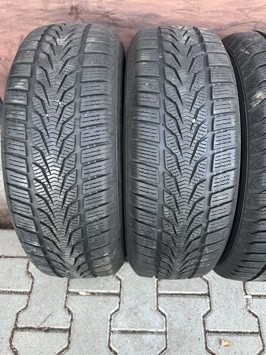 Cauciucuri iarna  195 65 15 7 mm la 125 ron buc an 2018