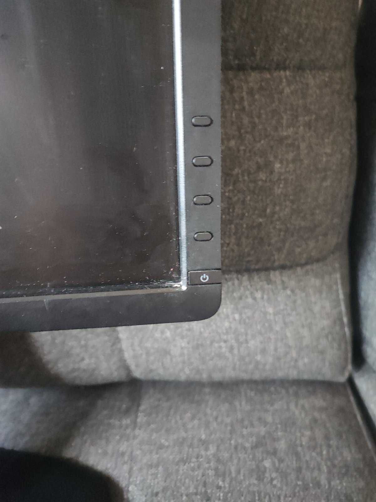 Монитор DELL P1913Sb