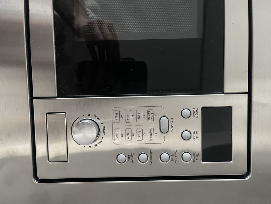 Cuptor microunde cookcologie incorporabil