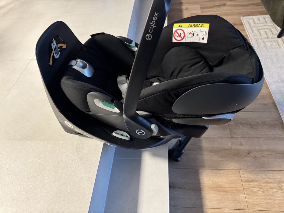 Scoica cybex T cloud plus baza isofix 360 plus adaptori balios
