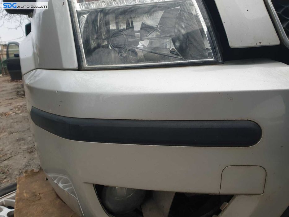 Bandou Ornament Dreapta de pe Bara Spoiler Fata Ford Fusion 2002 - 2012 [C5136]