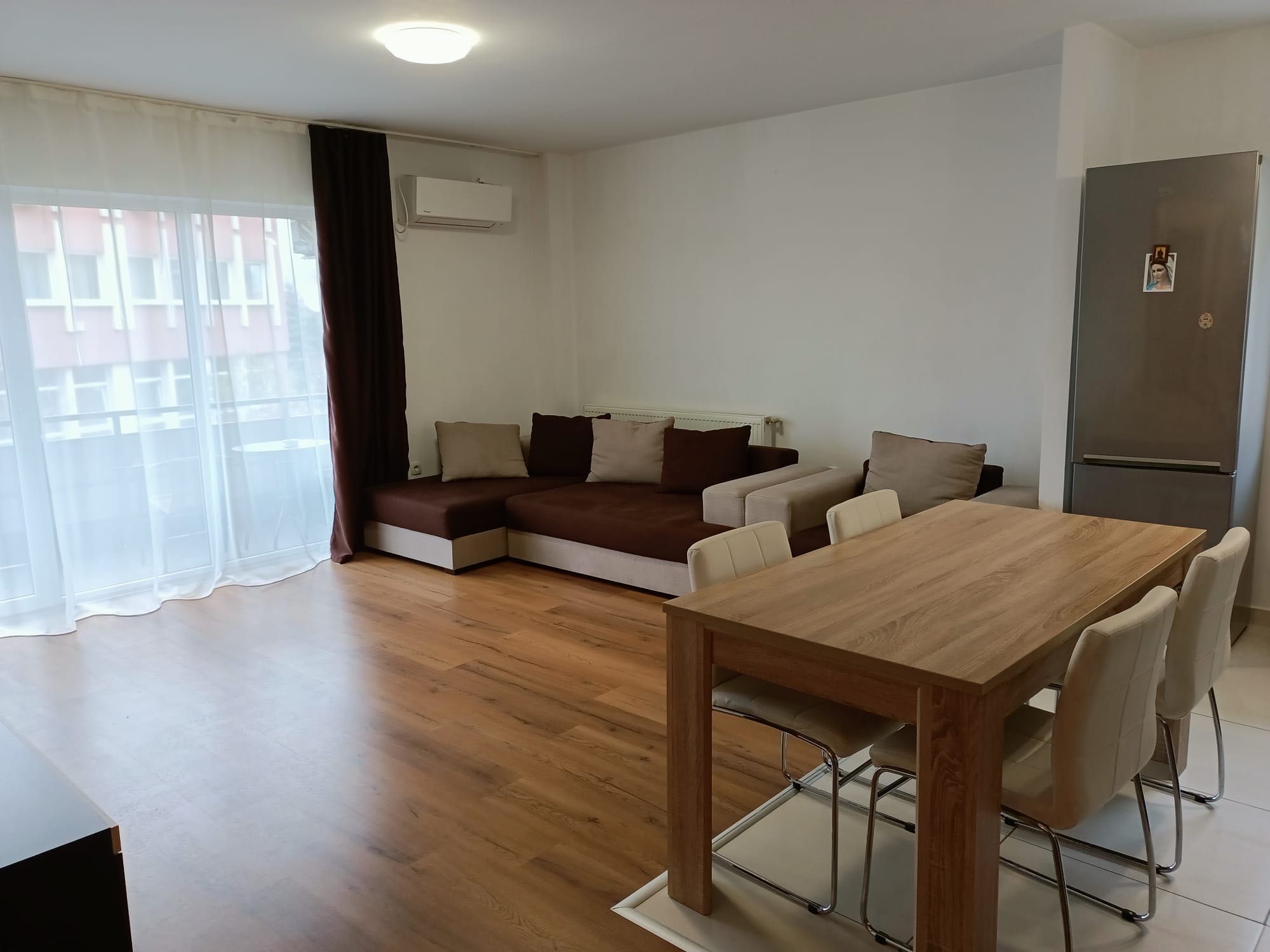 Persoana fizica, inchiriez apartament cartier Iris cu 3 camere