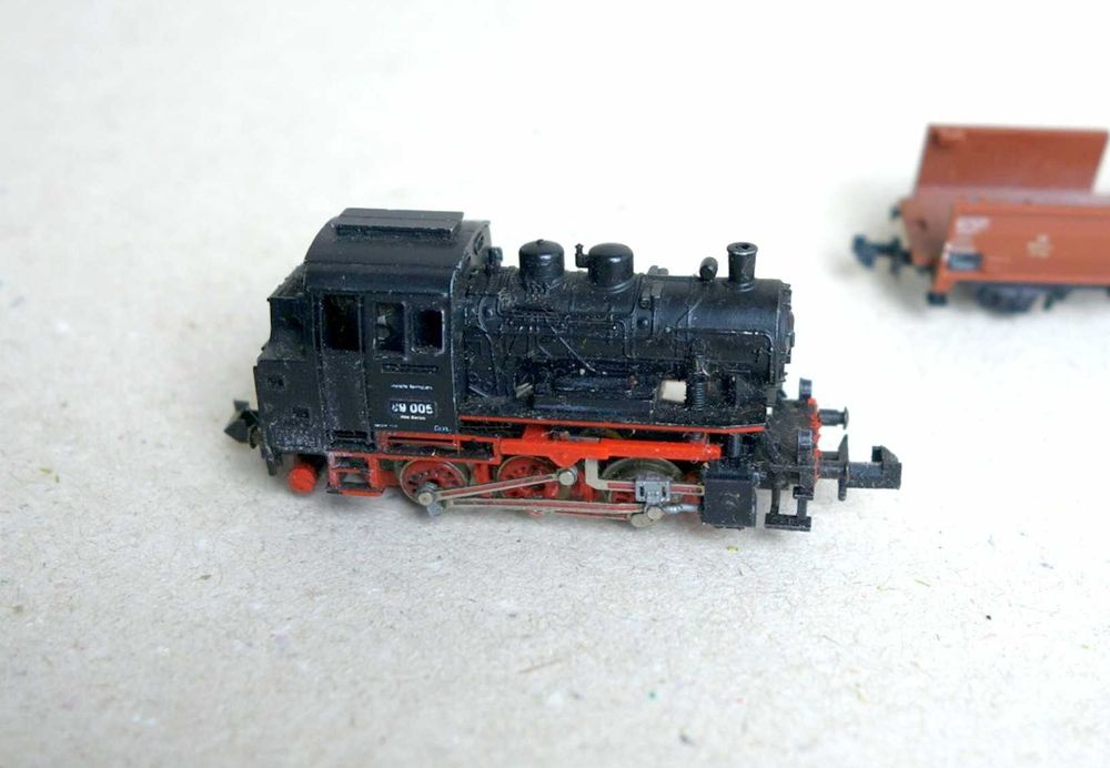 Комплект влакчета и вагони TRIX