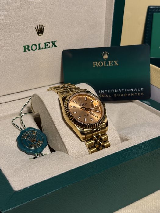 Rolex Datejust 36mm Gold Automat Fluted Jubilee Fullbox Unisex