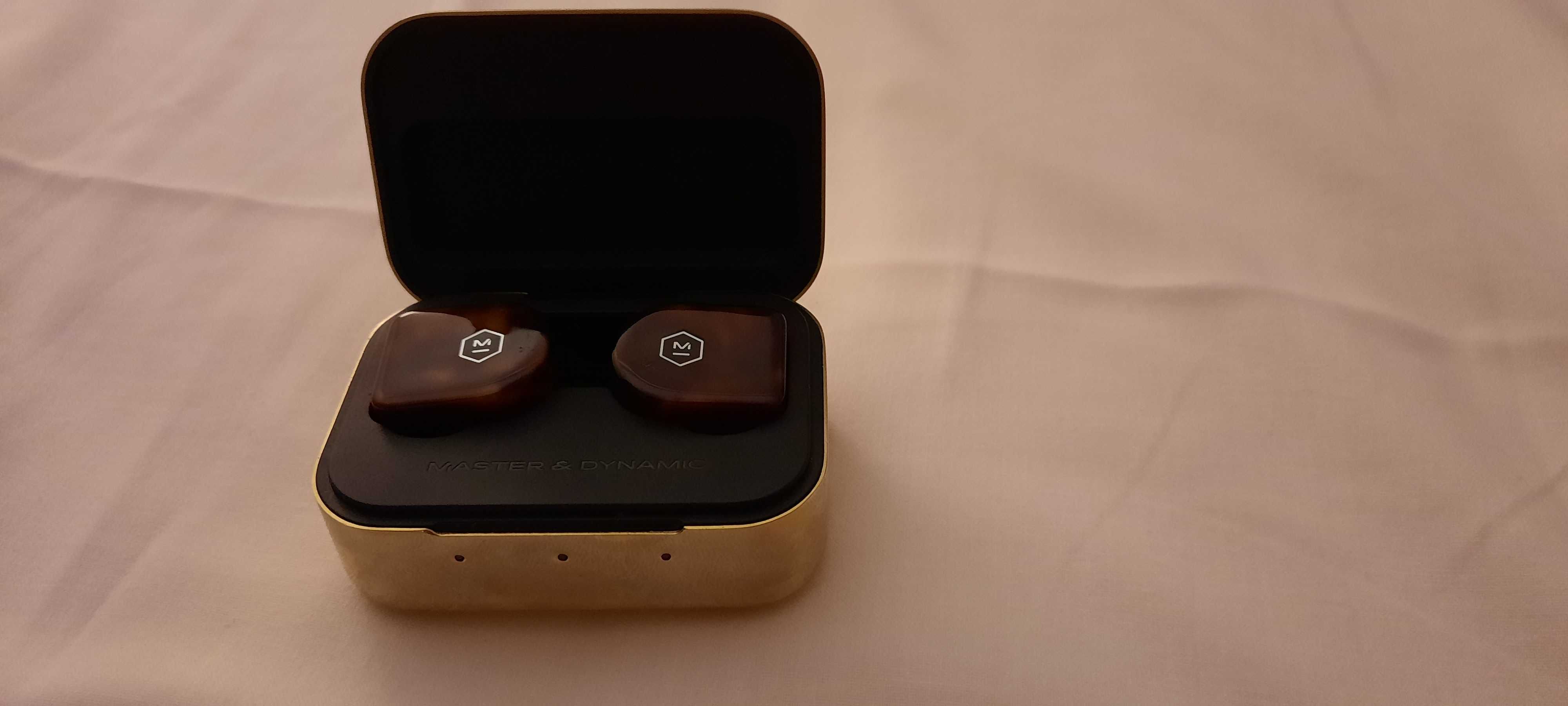 Master and Dynamic MW07 Plus tortoise shell earbuds