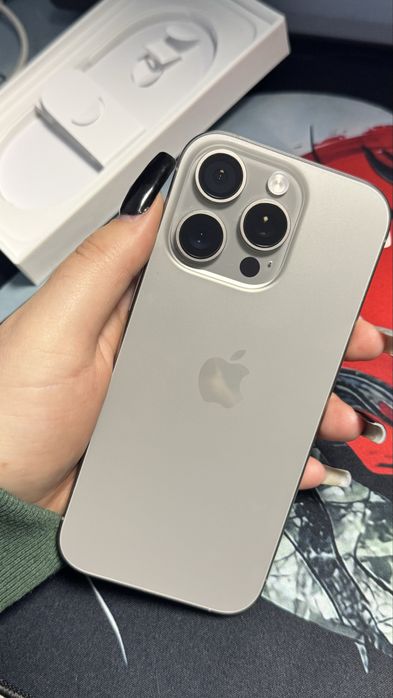 Продам iphone 16 pro 256 gb