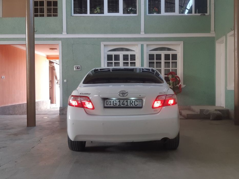 Срочно автомобиль Тойота Камри 40, сотилади