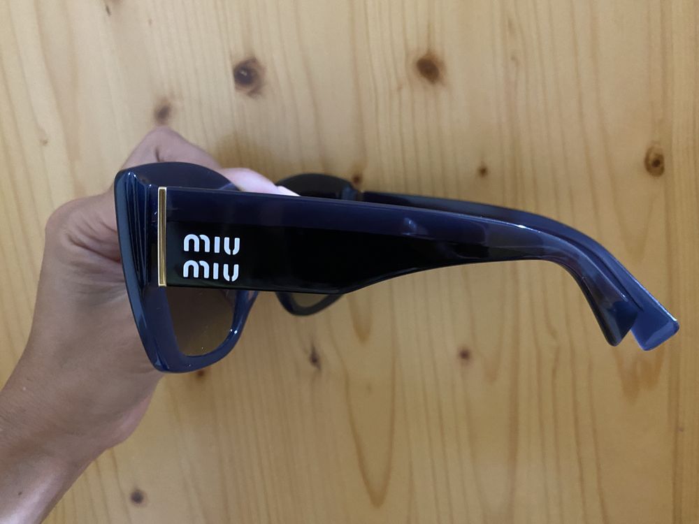 слънчеви очила miu miu