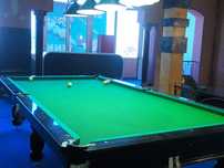 Ikta bilyard(billiard) stoli va to‘liq jihozlari sotiladi