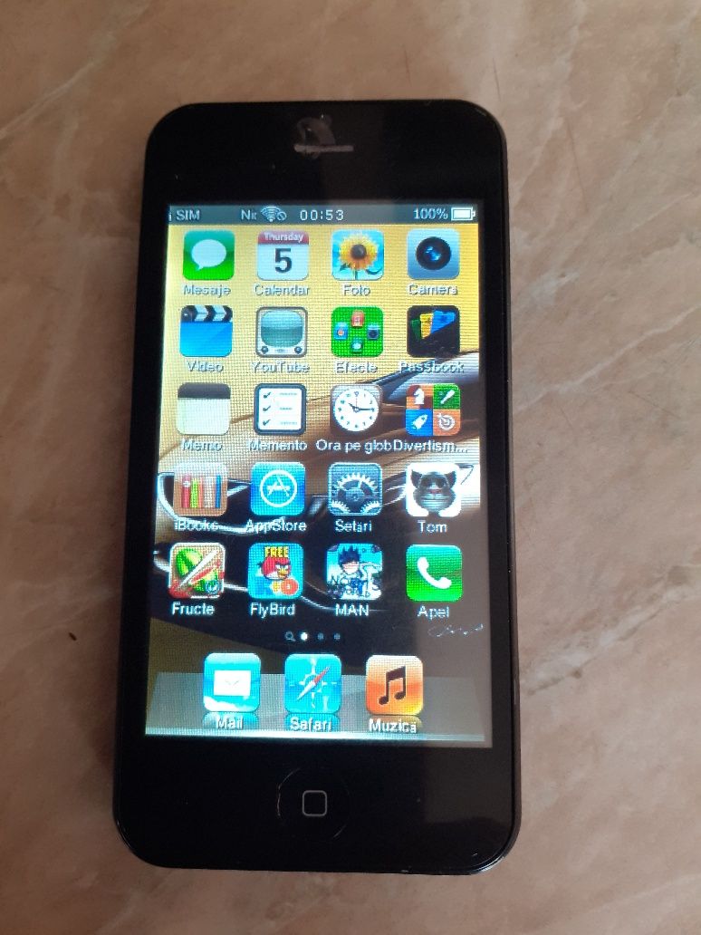 IPhone 5  64GB telefon