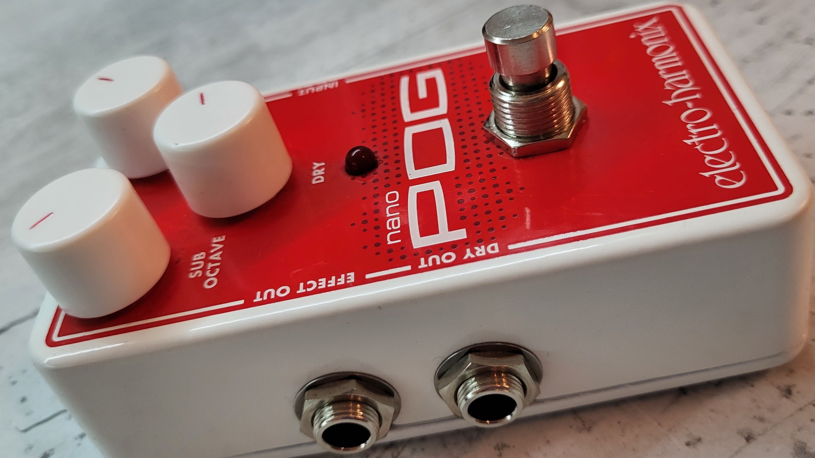 Китарен ефект октавер Electro Harmonix Nano POG