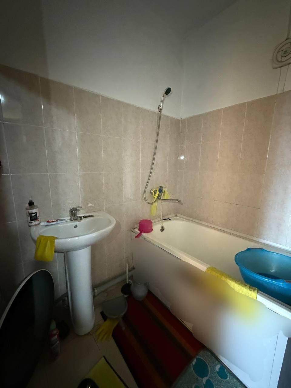 Sergeli 7a 3/2/7 kvartira sotiladi Арзон нархда 58000$