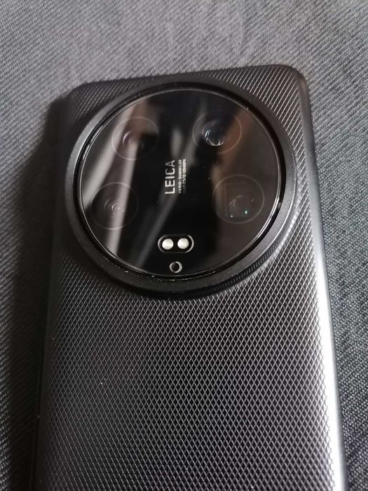 Xiaomi 14 ultra с гаранция до 09.2026