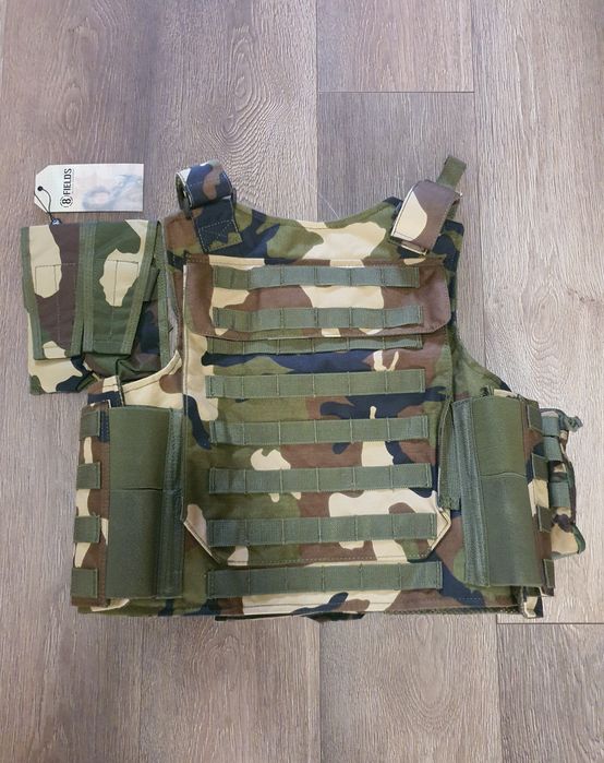 Vesta tactică militara