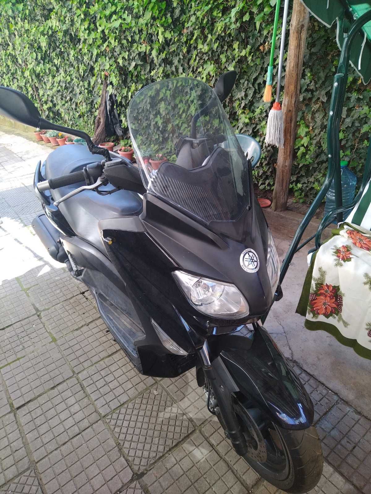 Yamaha 125 продава скутер