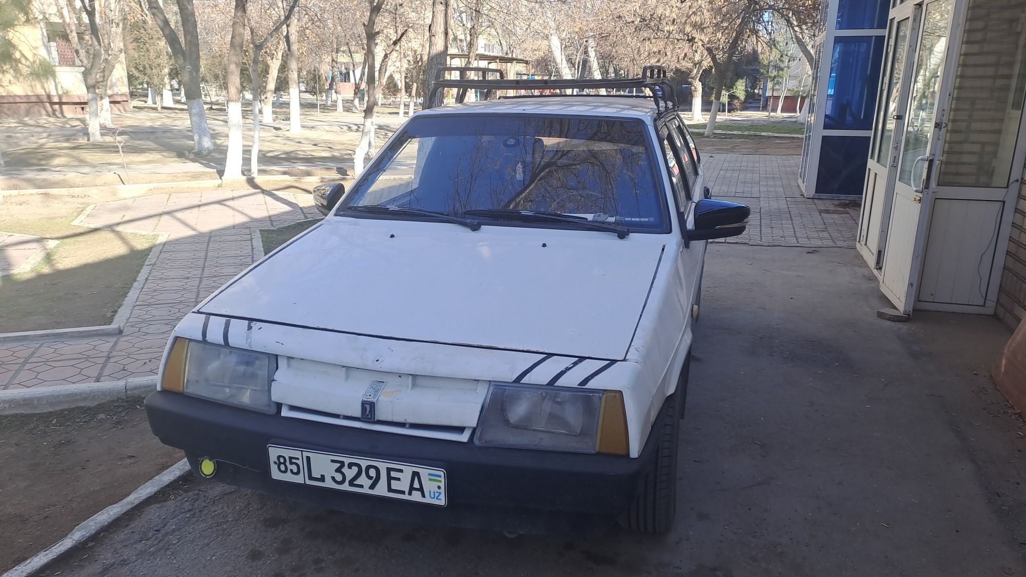 Автомобиль 2109 Самара Лада