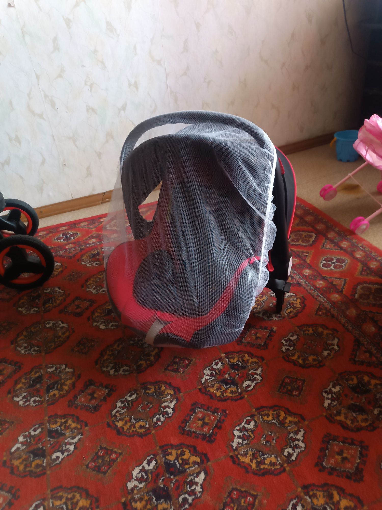 Продам детскую коляску