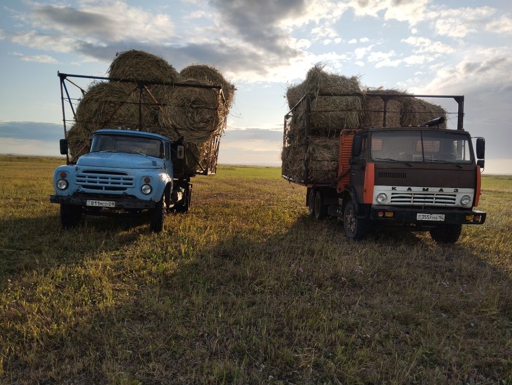 Продам зил с прицепом