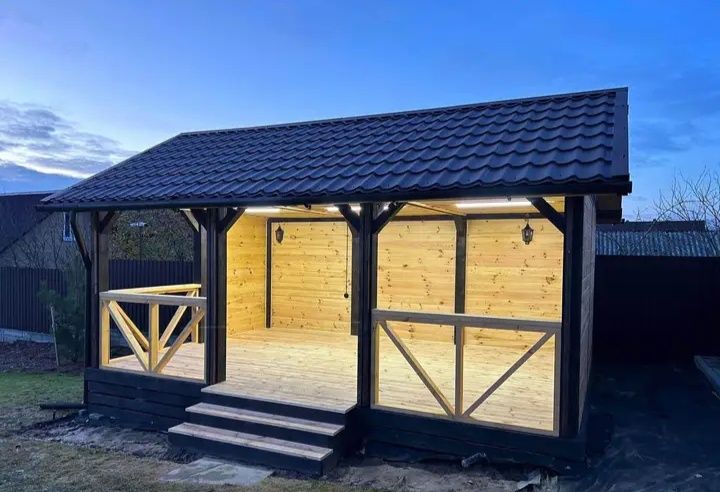 Cu garajul metalic izolat de la Containere FDC, puteți asigura o prote